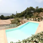 Ajaccio Maison Bord De Mer Dans Residence Avec Piscine