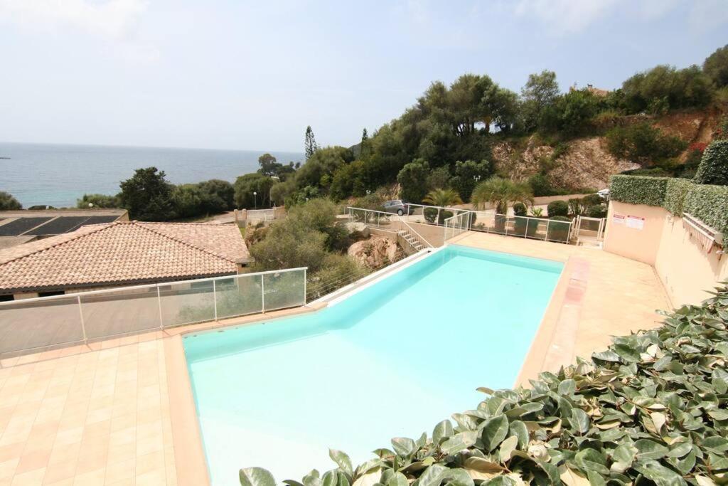 Ajaccio Maison Bord De Dans Avec Piscine Ajaccio (Corsica)